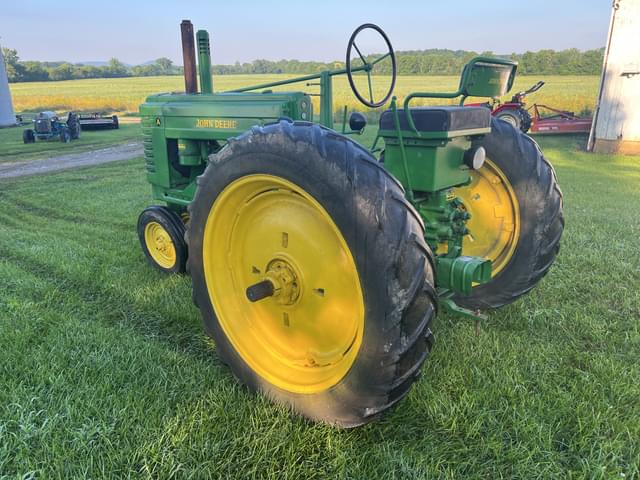 Image of John Deere A equipment image 2