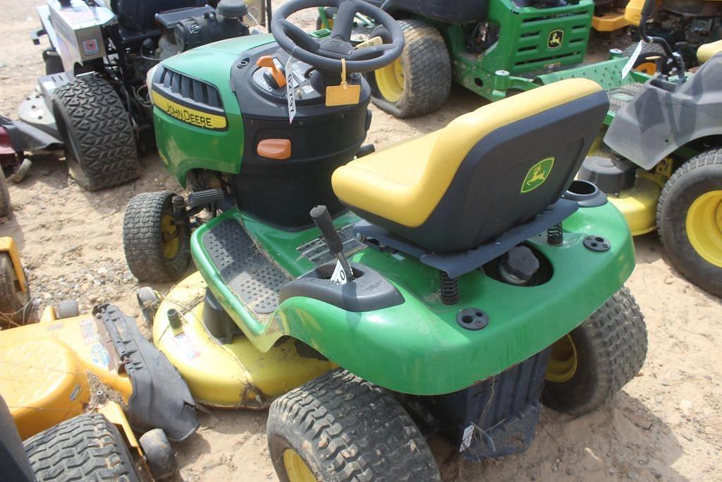 Image of John Deere D105 Image 1