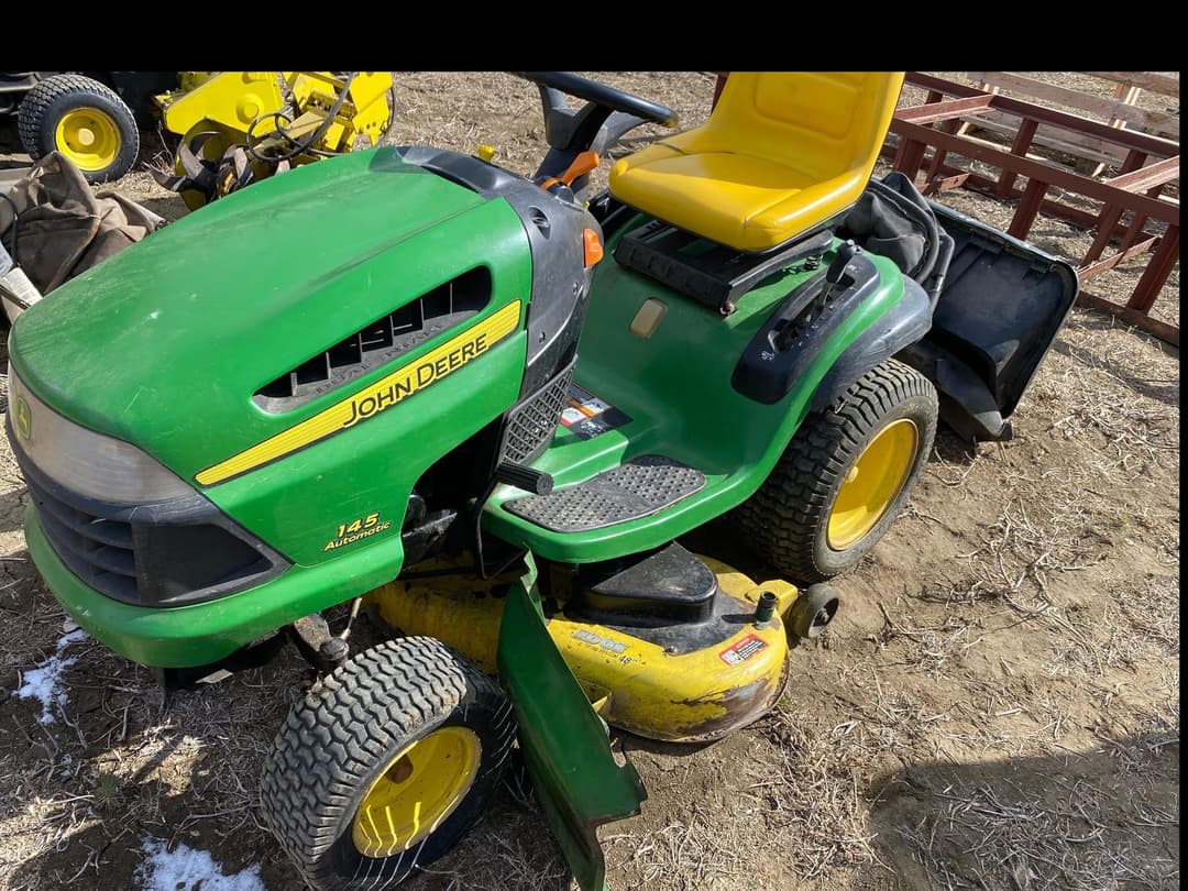 Image of John Deere 145 Image 1
