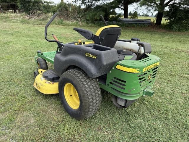 Image of John Deere Z425 equipment image 1