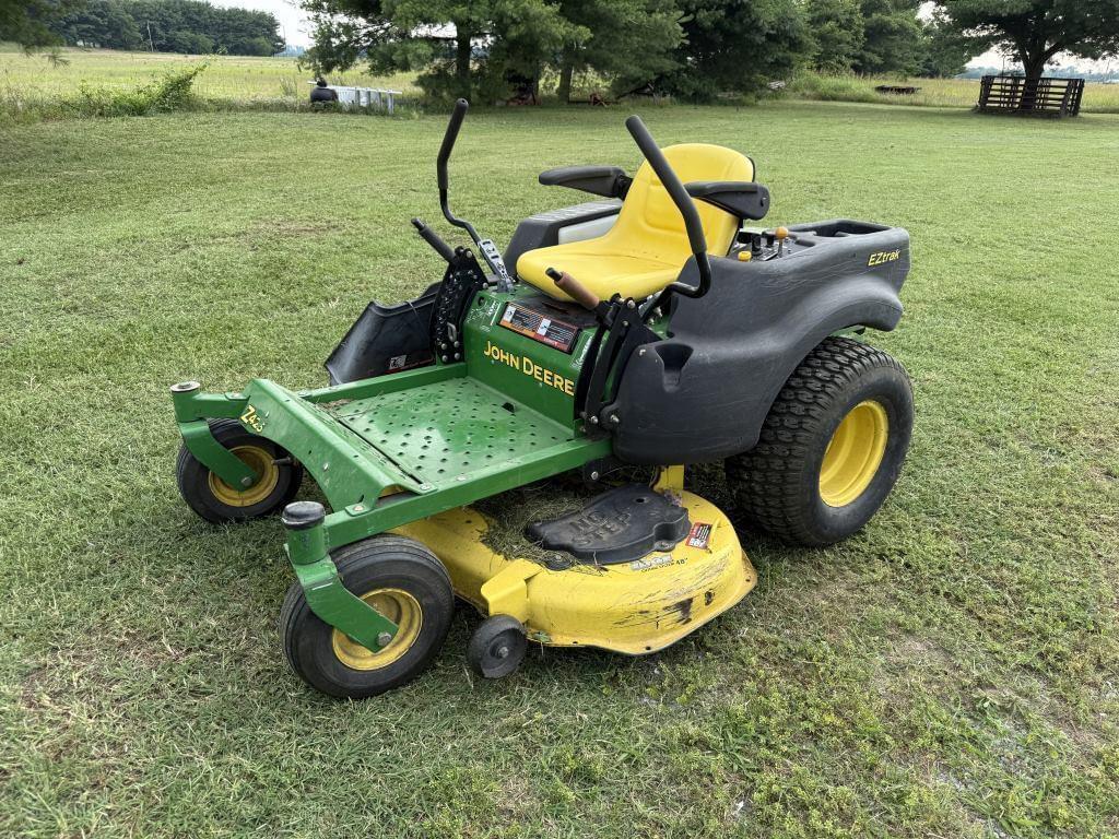 Image of John Deere Z425 Primary image