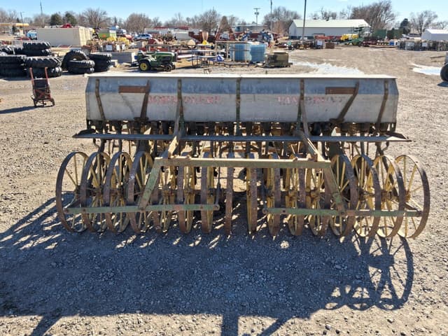 Image of John Deere LL equipment image 1