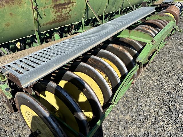 Image of John Deere LL207A equipment image 3