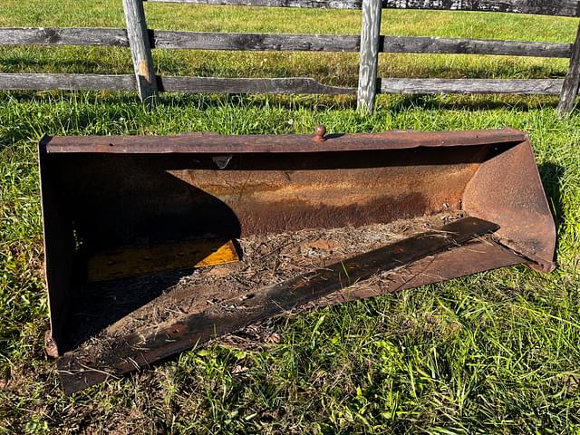 Image of John Deere Wheel Loader Bucket equipment image 2