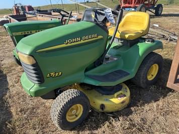 Main image John Deere LT133
