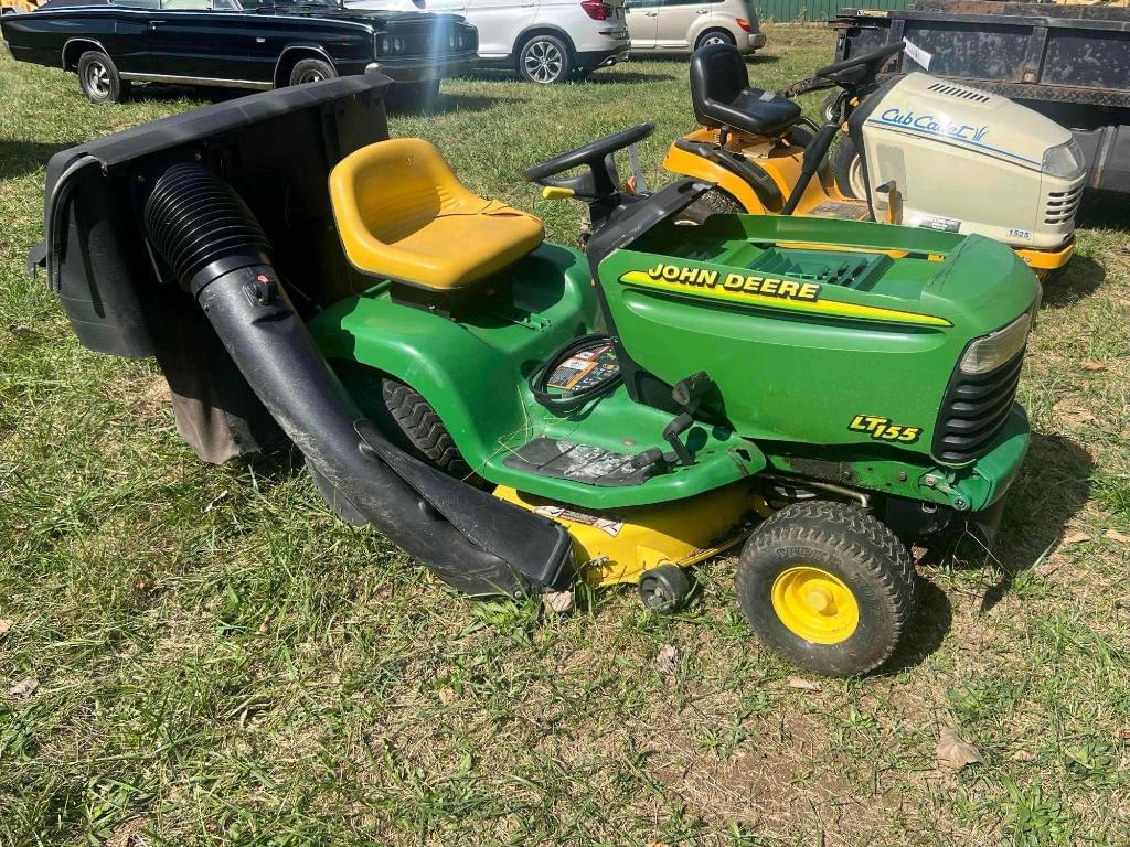 Image of John Deere LT155 Primary image