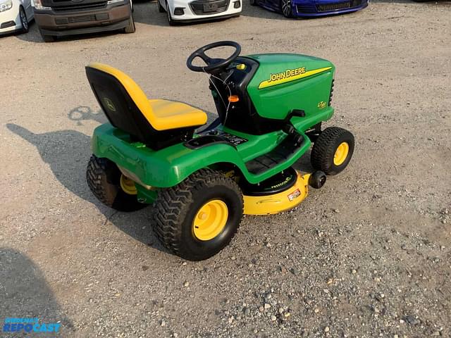 Image of John Deere LT180 equipment image 4