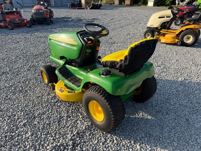Image of John Deere LT150 equipment image 2