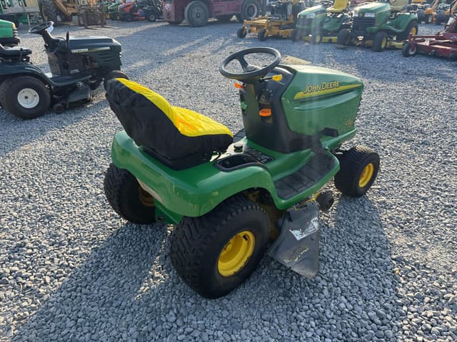 Image of John Deere LT150 equipment image 3
