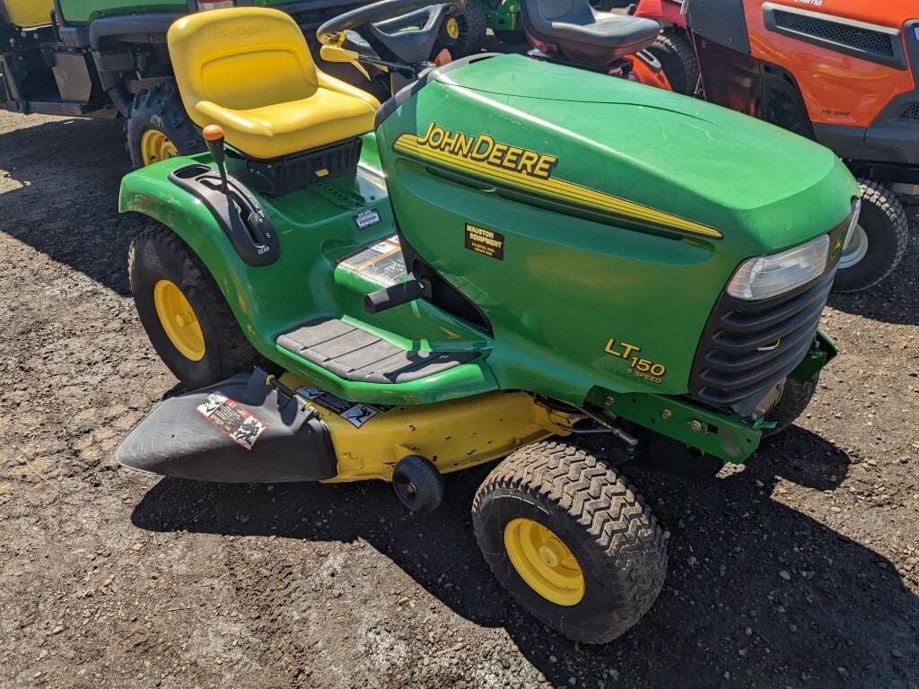 Main image John Deere LT150