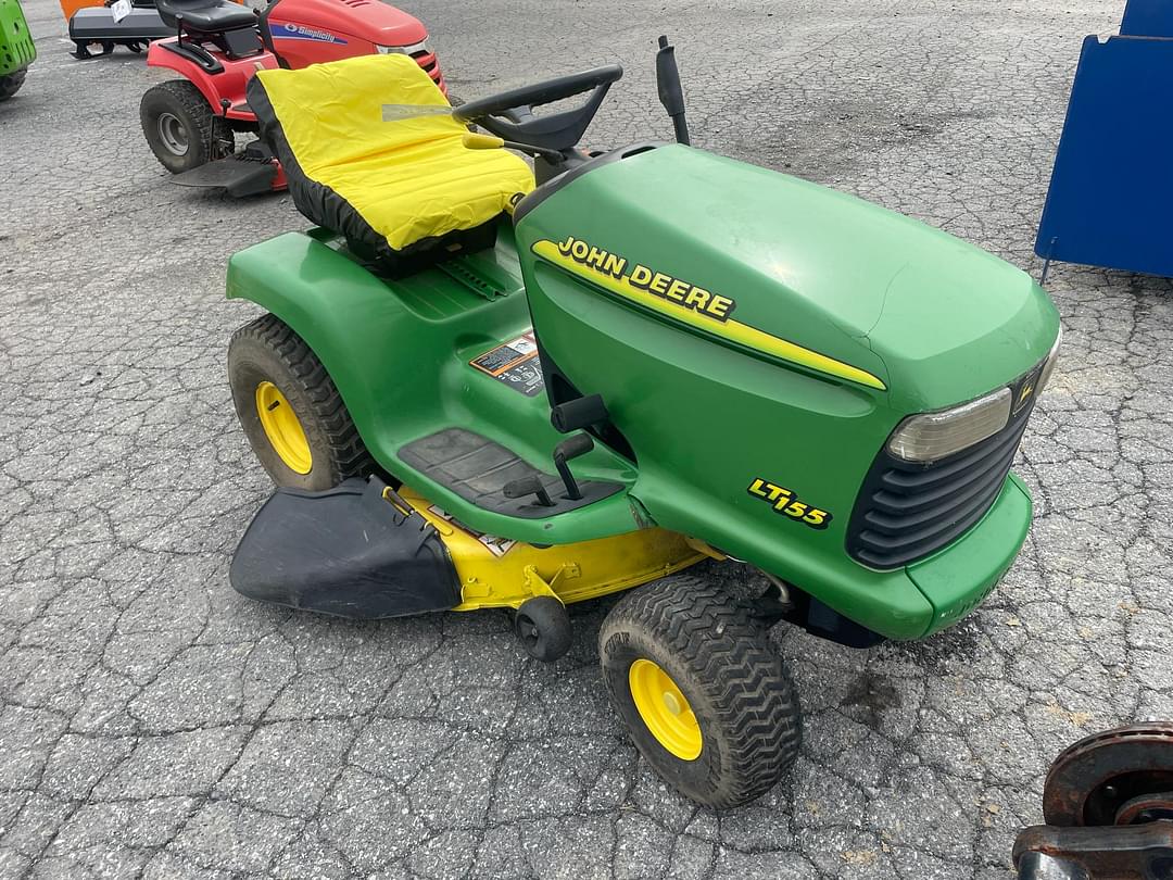 Image of John Deere LT155 Primary image