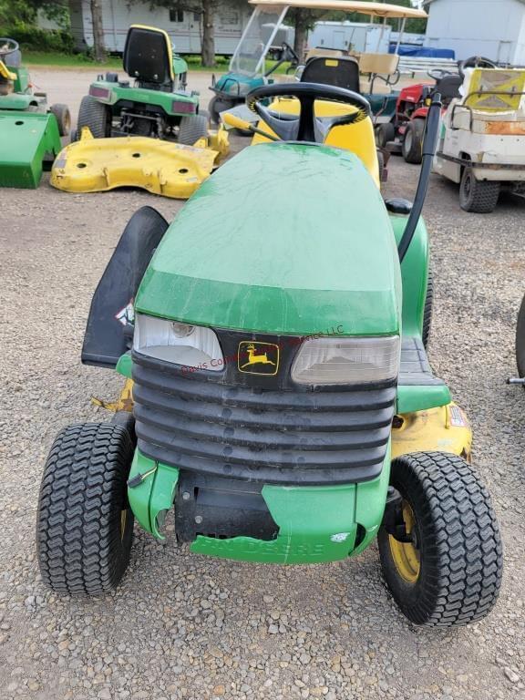 Image of John Deere LT155 equipment image 1