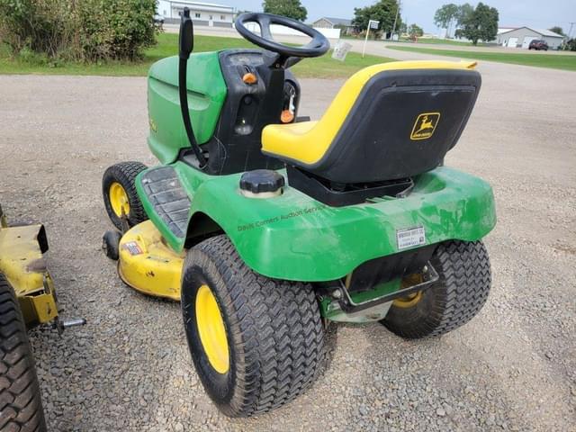 Image of John Deere LT155 equipment image 4