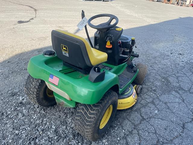 Image of John Deere LT155 equipment image 2