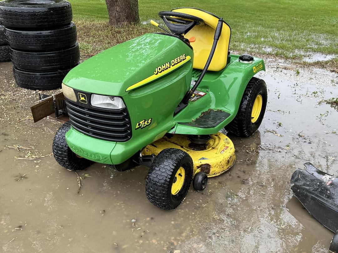 Image of John Deere LT155 Primary image