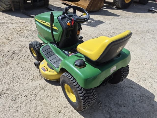 Image of John Deere LT155 equipment image 4