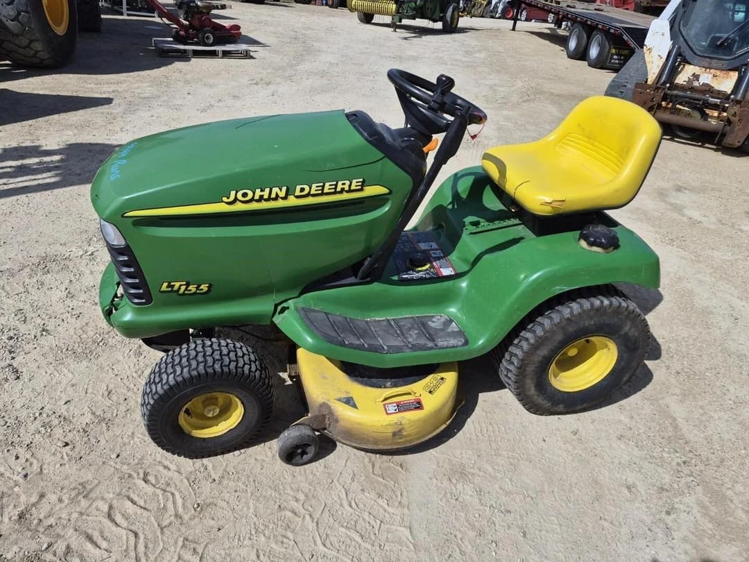 Image of John Deere LT155 Primary image
