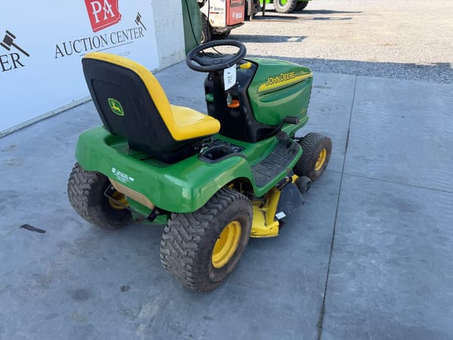 Image of John Deere LT160 equipment image 3