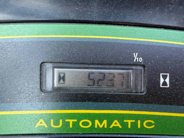 Image of John Deere LT160 equipment image 4
