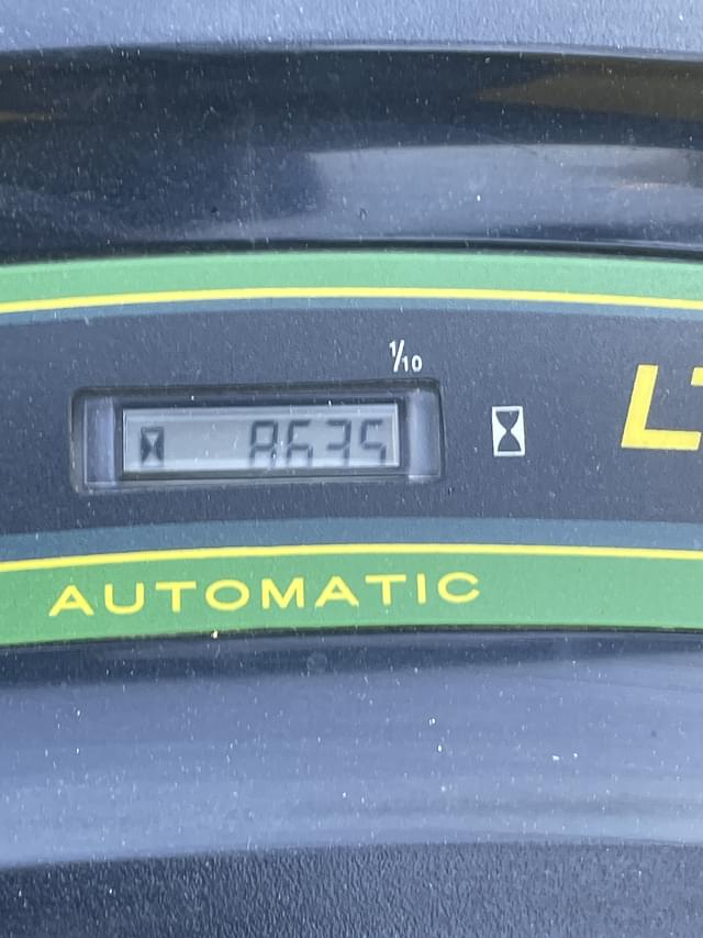 Image of John Deere LT160 equipment image 4