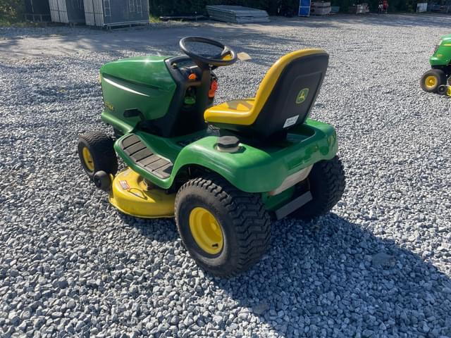 Image of John Deere LT166 equipment image 2