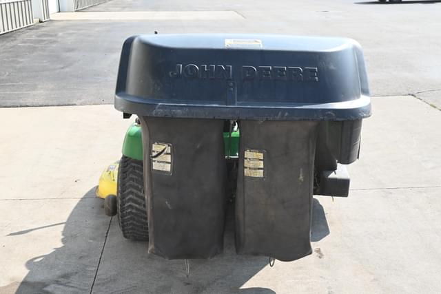 Image of John Deere LT166 equipment image 3