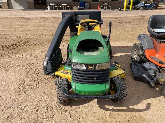 Image of John Deere LT166 equipment image 1