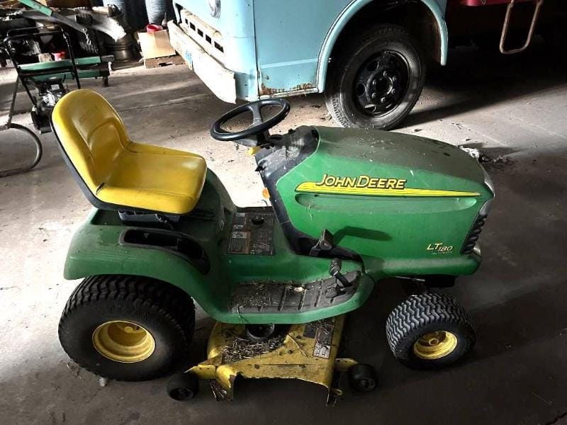 Main image John Deere LT180
