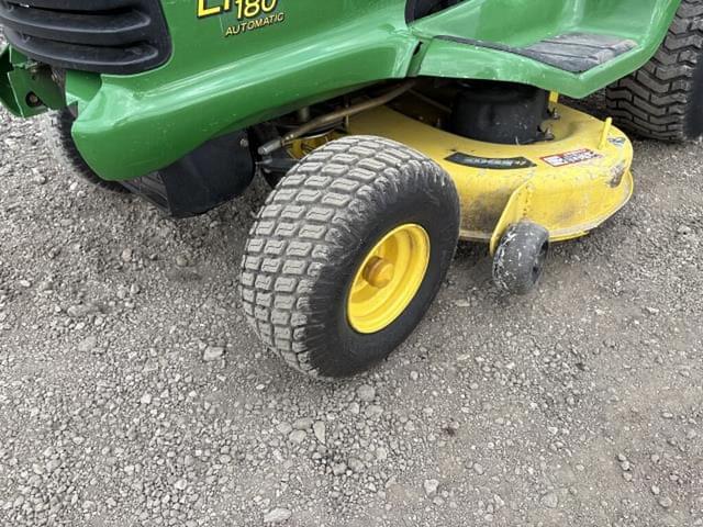 Image of John Deere LT180 equipment image 4