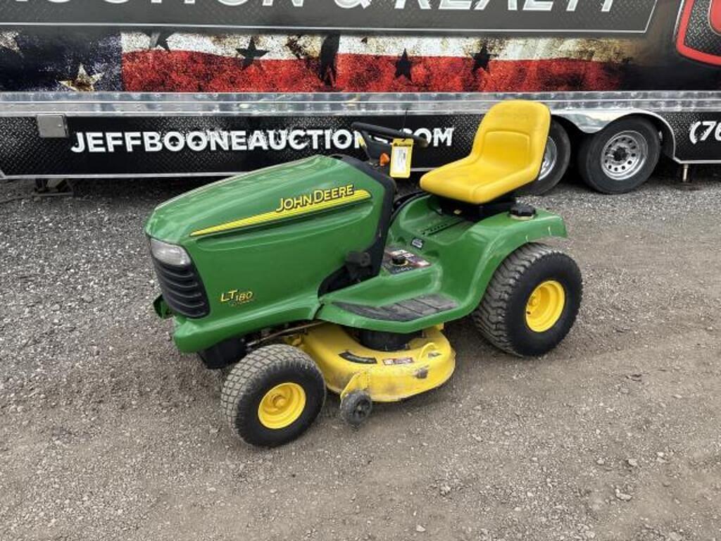 Image of John Deere LT180 Primary image