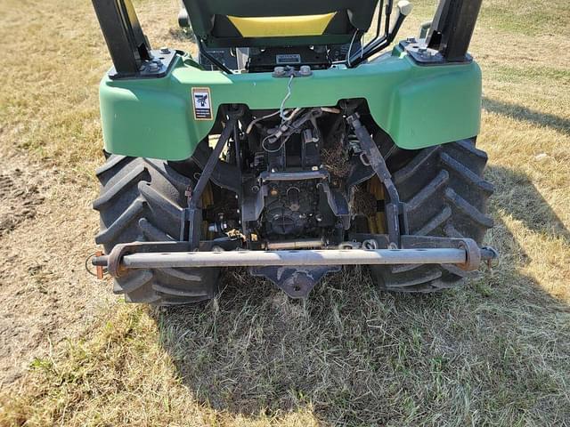 Image of John Deere 2210 equipment image 2