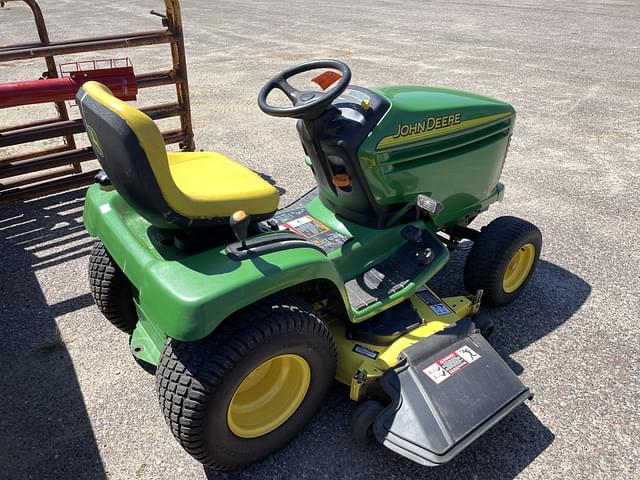 Image of John Deere LX280 equipment image 3
