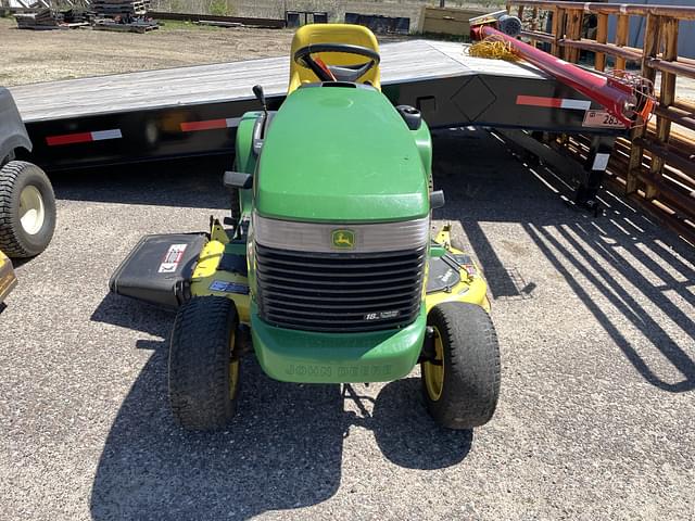 Image of John Deere LX280 equipment image 1