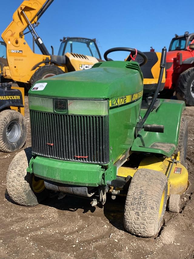 Image of John Deere LX172 equipment image 2