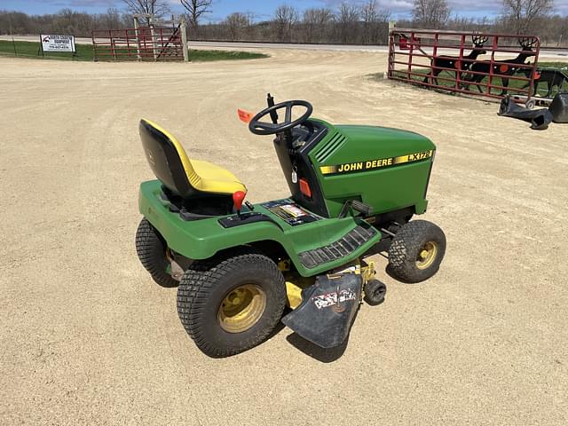 Image of John Deere LX172 equipment image 4