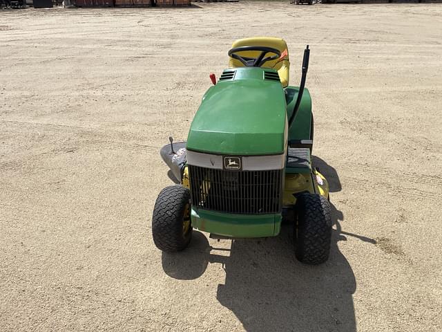 Image of John Deere LX172 equipment image 1