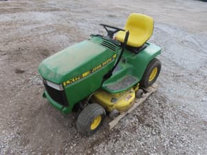 John Deere LX176 Image