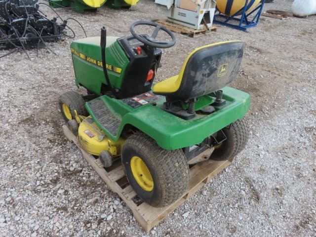 Image of John Deere LX176 equipment image 3