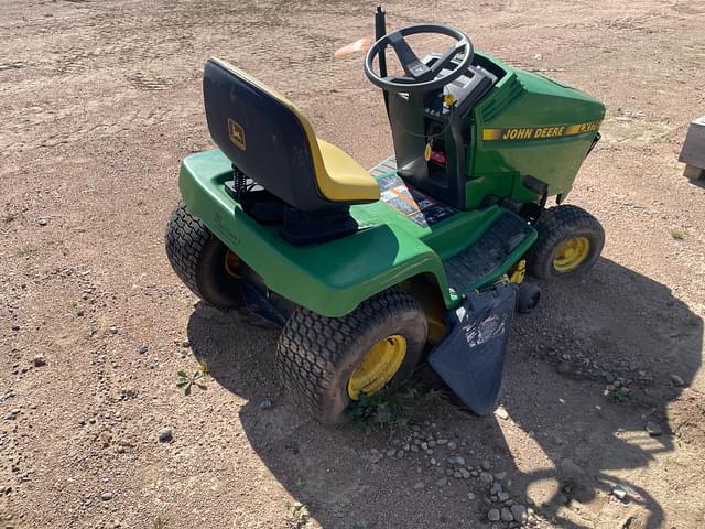 Image of John Deere LX176 equipment image 4