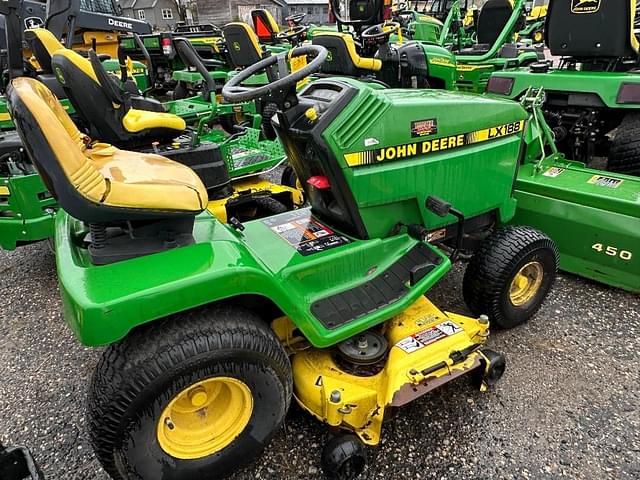 Image of John Deere LX188 equipment image 2