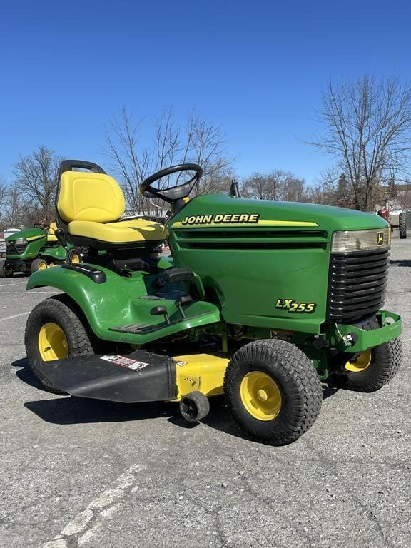 Main image John Deere LX255
