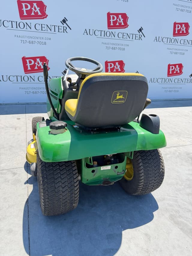 Image of John Deere LX277 equipment image 1