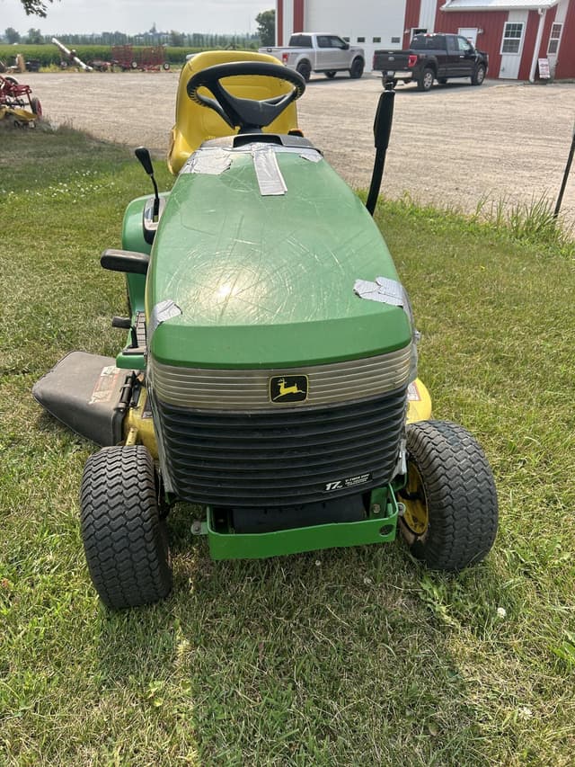 Image of John Deere LX277 equipment image 2