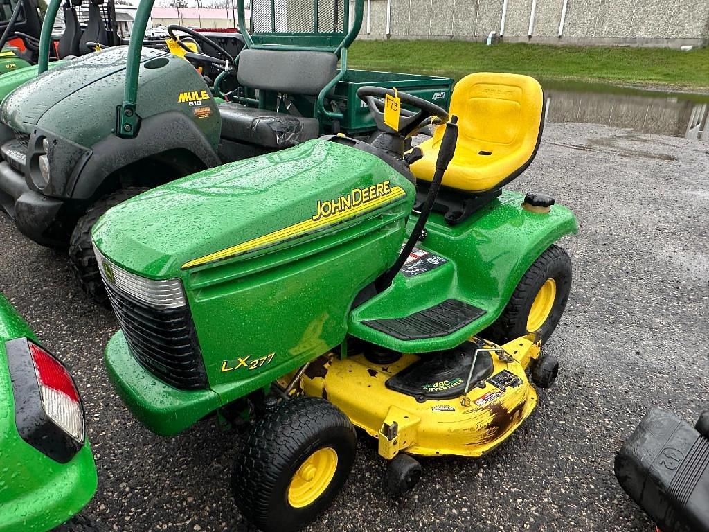 Image of John Deere LX277 Primary image
