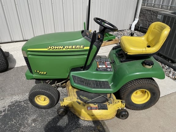 Main image John Deere LX288