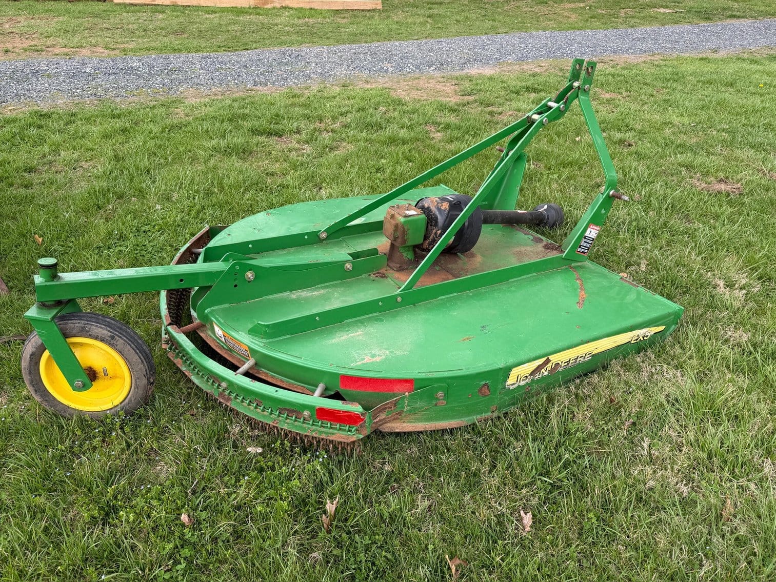 John Deere LX5 Equipment Image0