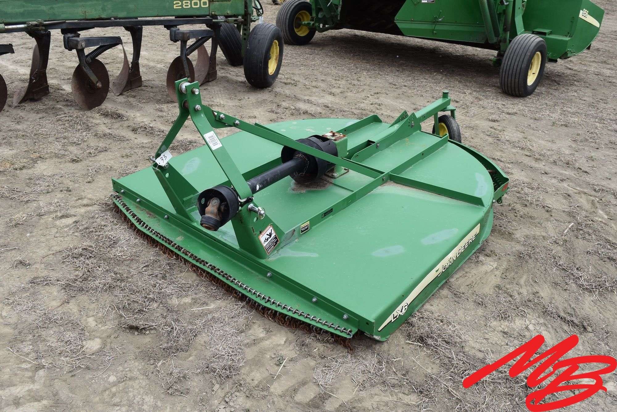 John Deere LX6 Equipment Image0