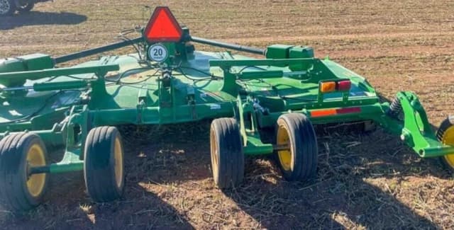 Image of John Deere M15 equipment image 4