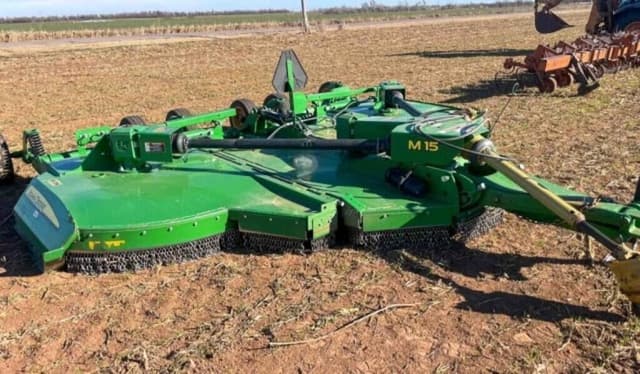 Image of John Deere M15 equipment image 1