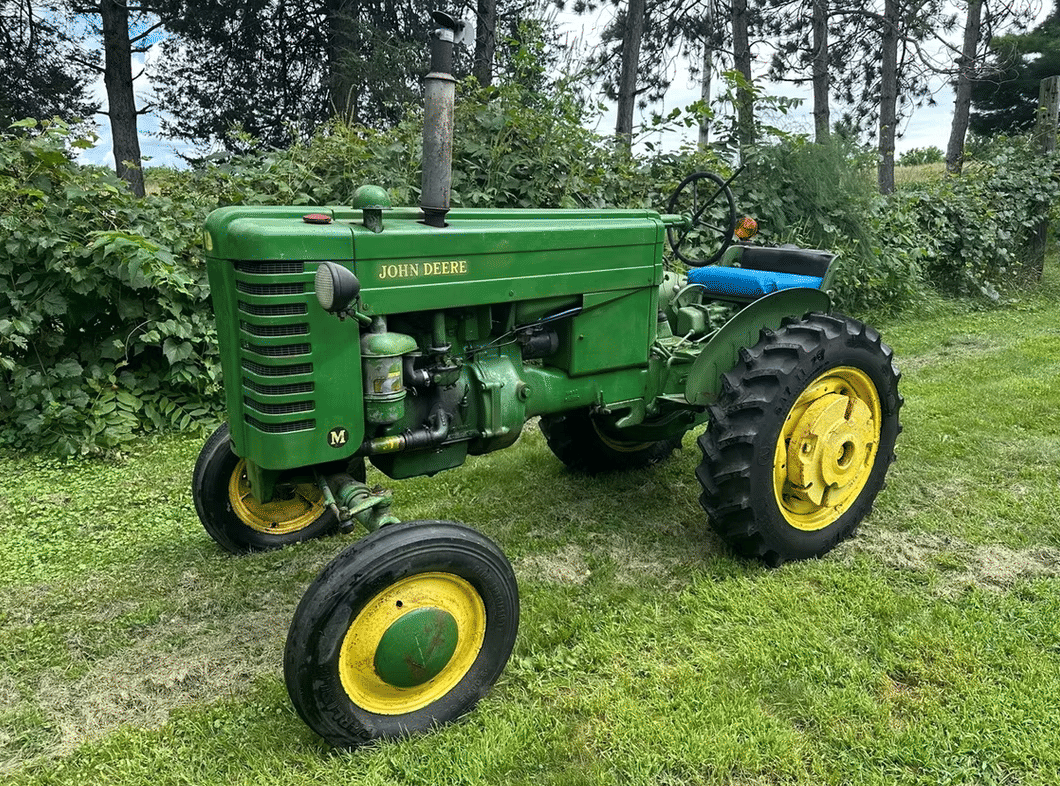 Image of John Deere M Image 1